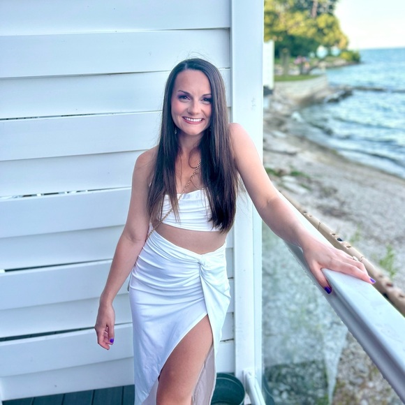 White summer skirt set - Picture 5 of 6